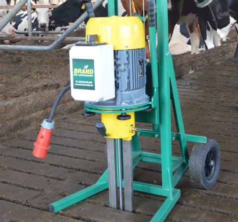 Mini-Mix (BMM R) im Rinderstall